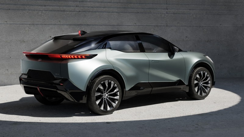 Toyota bZ Compact SUV Concept 6